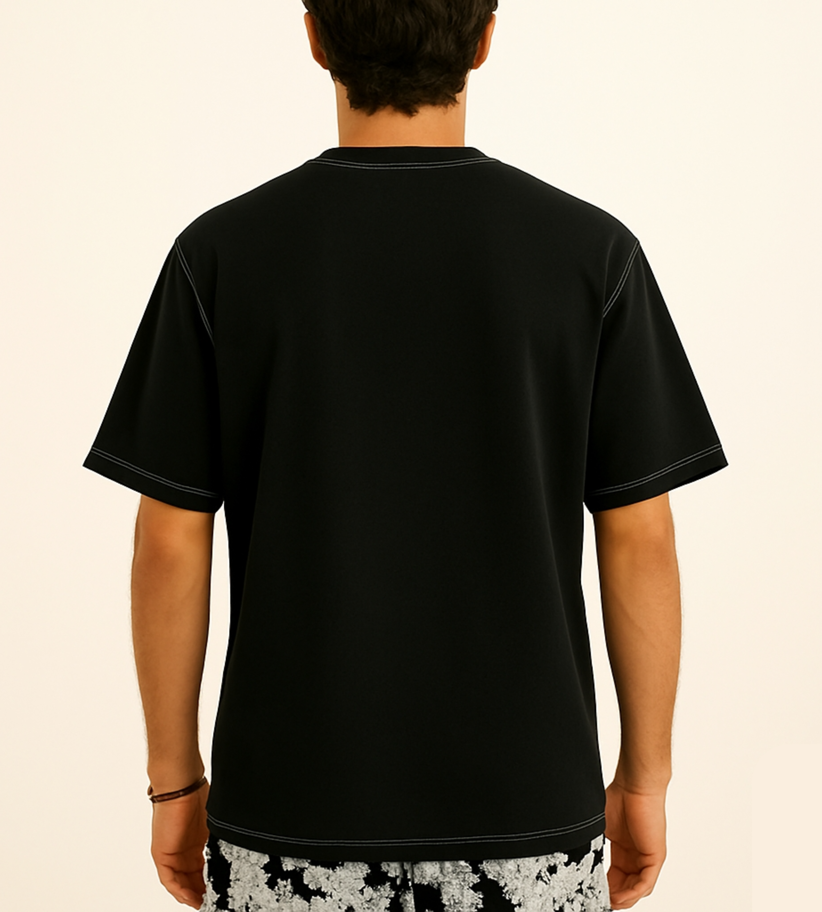 Oversized Black with pocket
